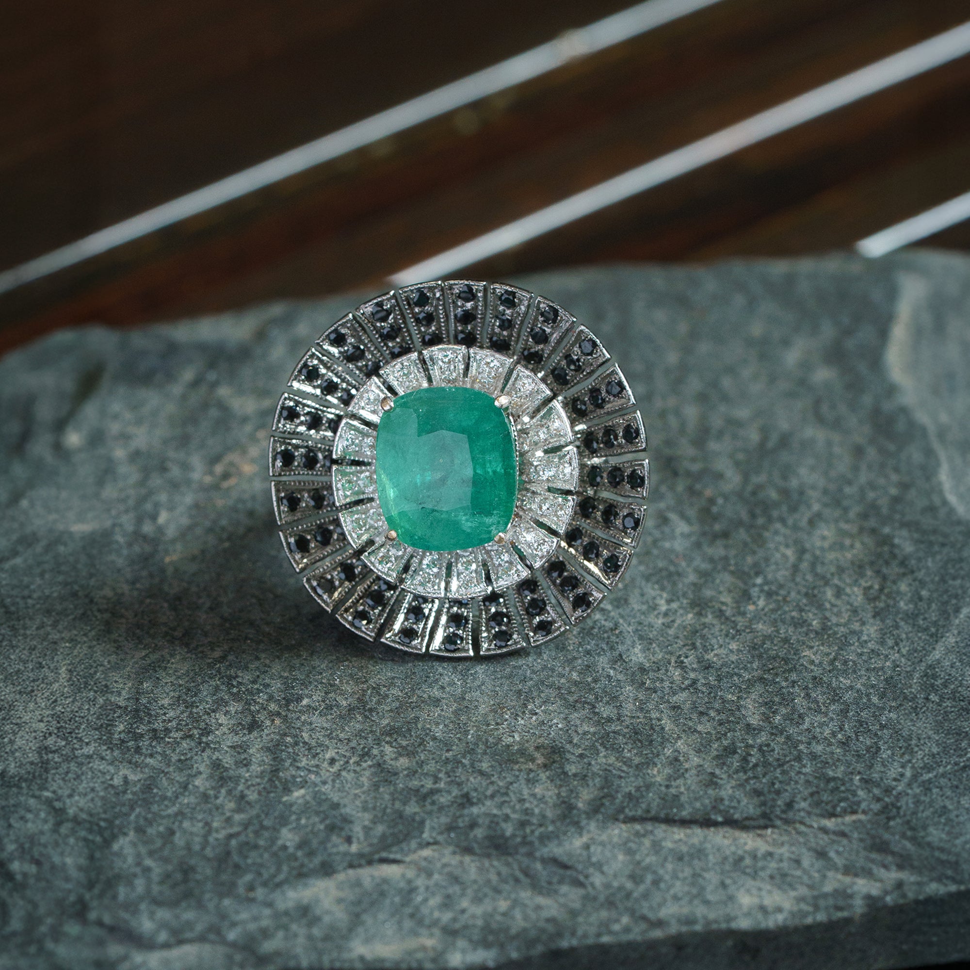 Noir Aura Diamond Emerald Ring