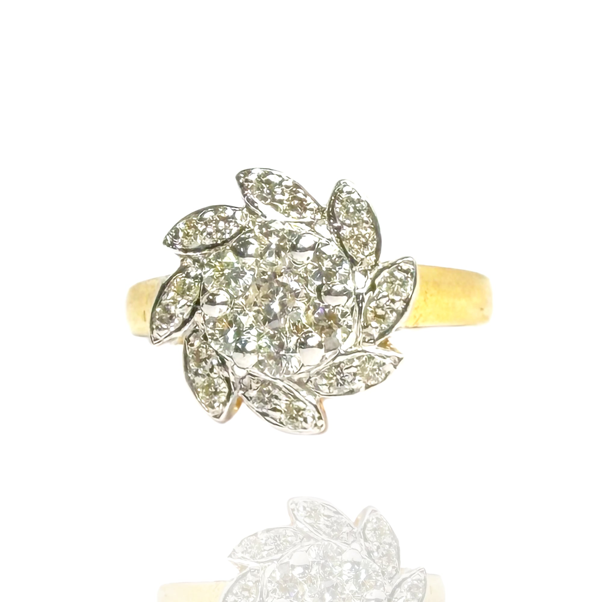 Fluer Diamond Ring