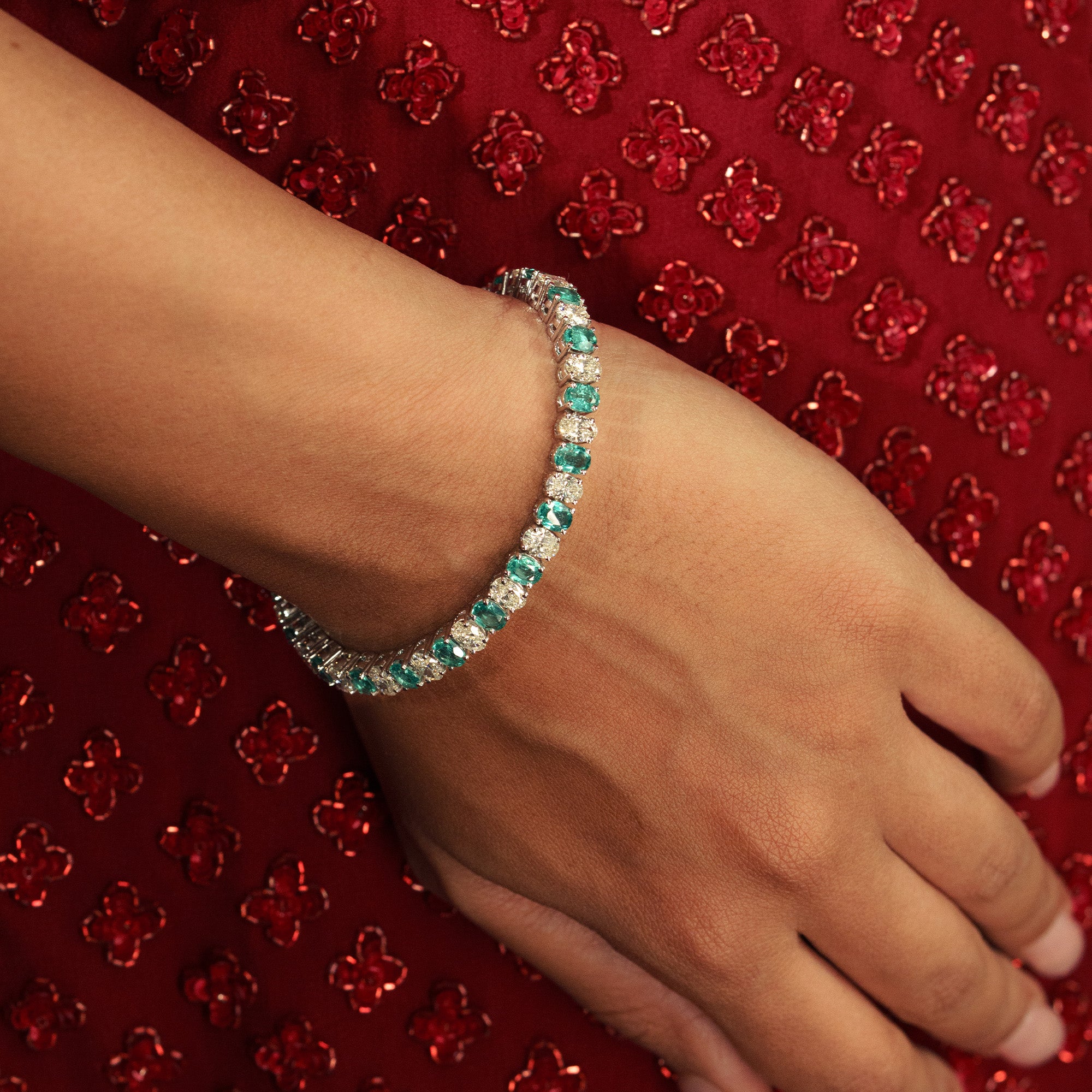 IIyana diamond emerald bracelet