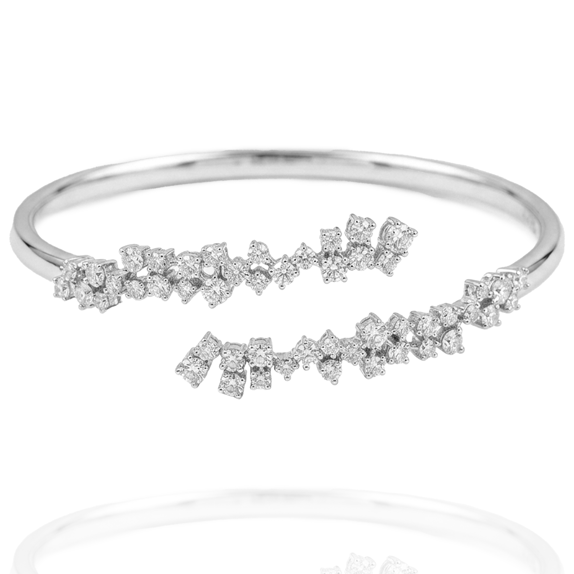 Raha Diamond cuff