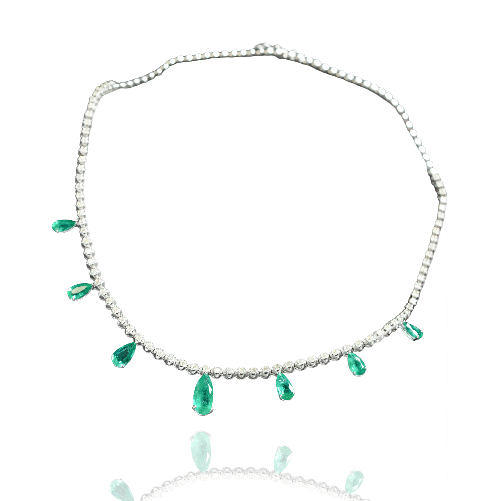 Nysa Diamond Emerald Necklace