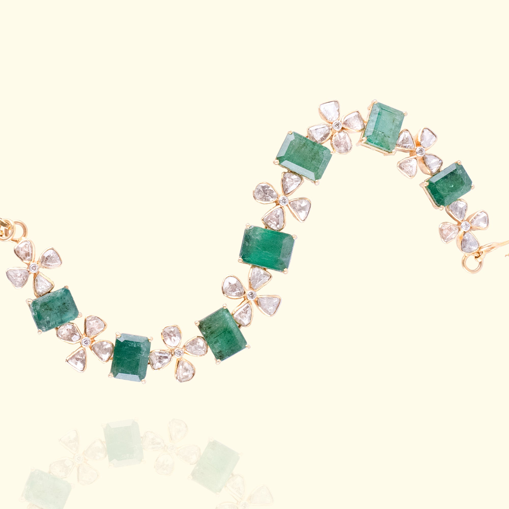 Naqsh Polki Emerald Bracelet