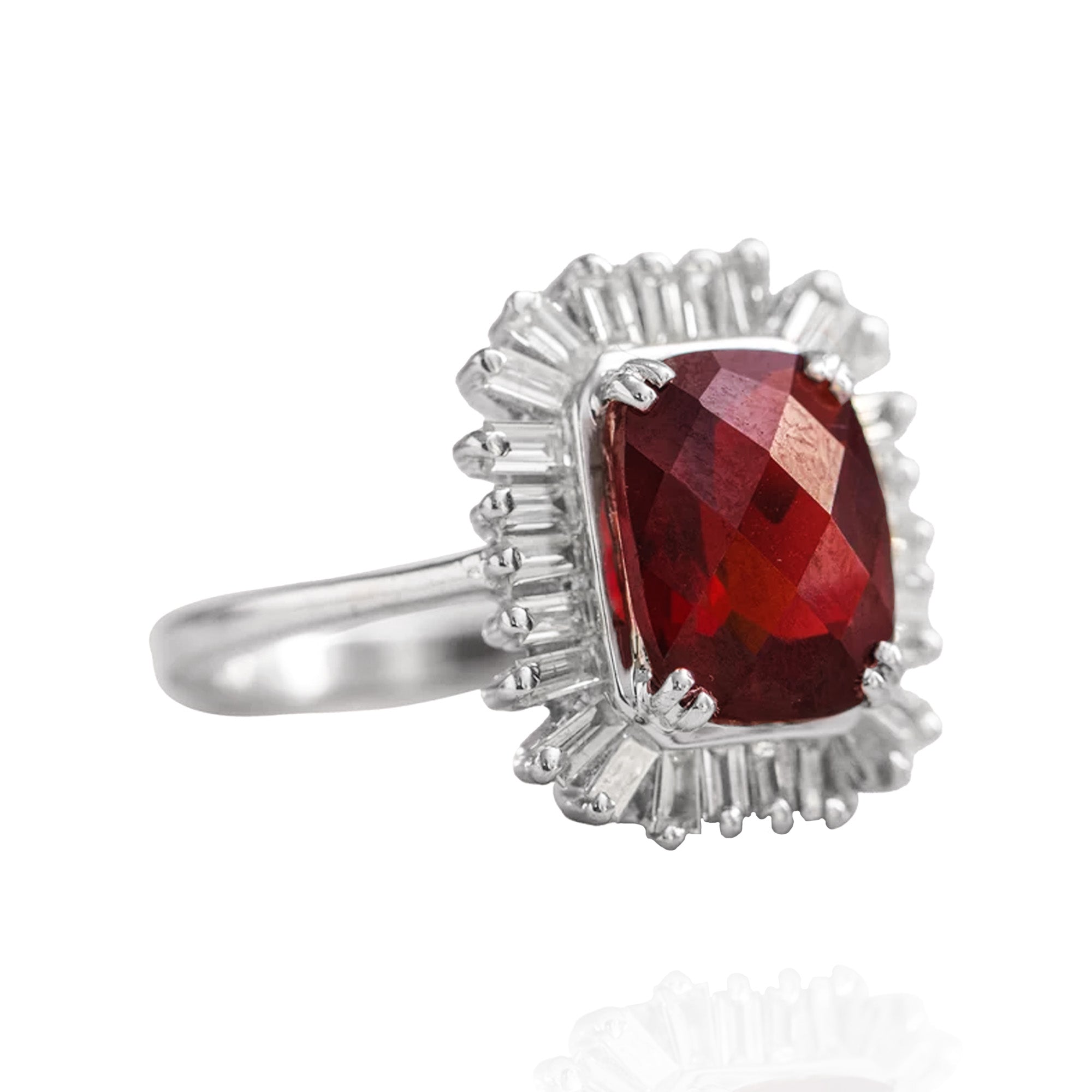 Cuadrada diamond garnet Ring