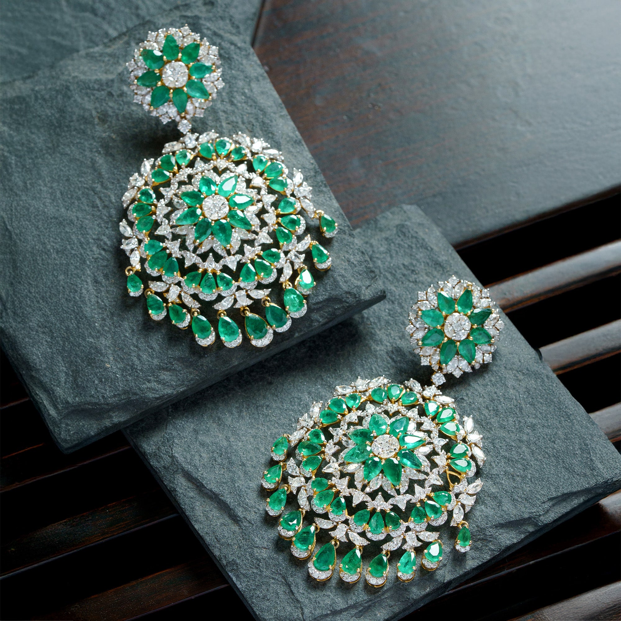 Selin Diamond Emerald Earrings
