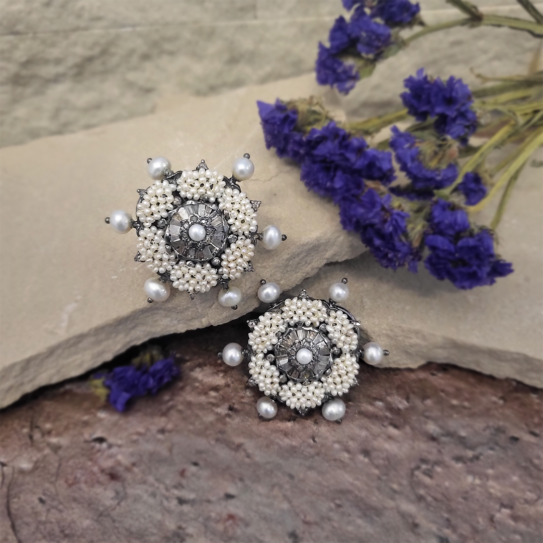 Woven Star Pearl Earrings