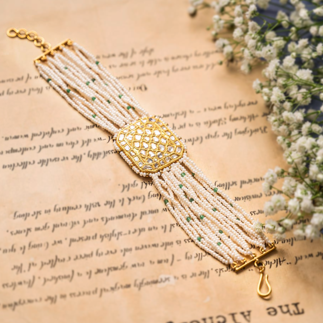 Advika Polki Emerald Bracelet