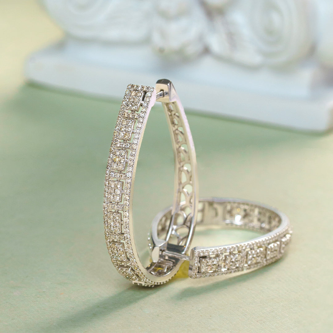 Lustre Loop Diamond Earring