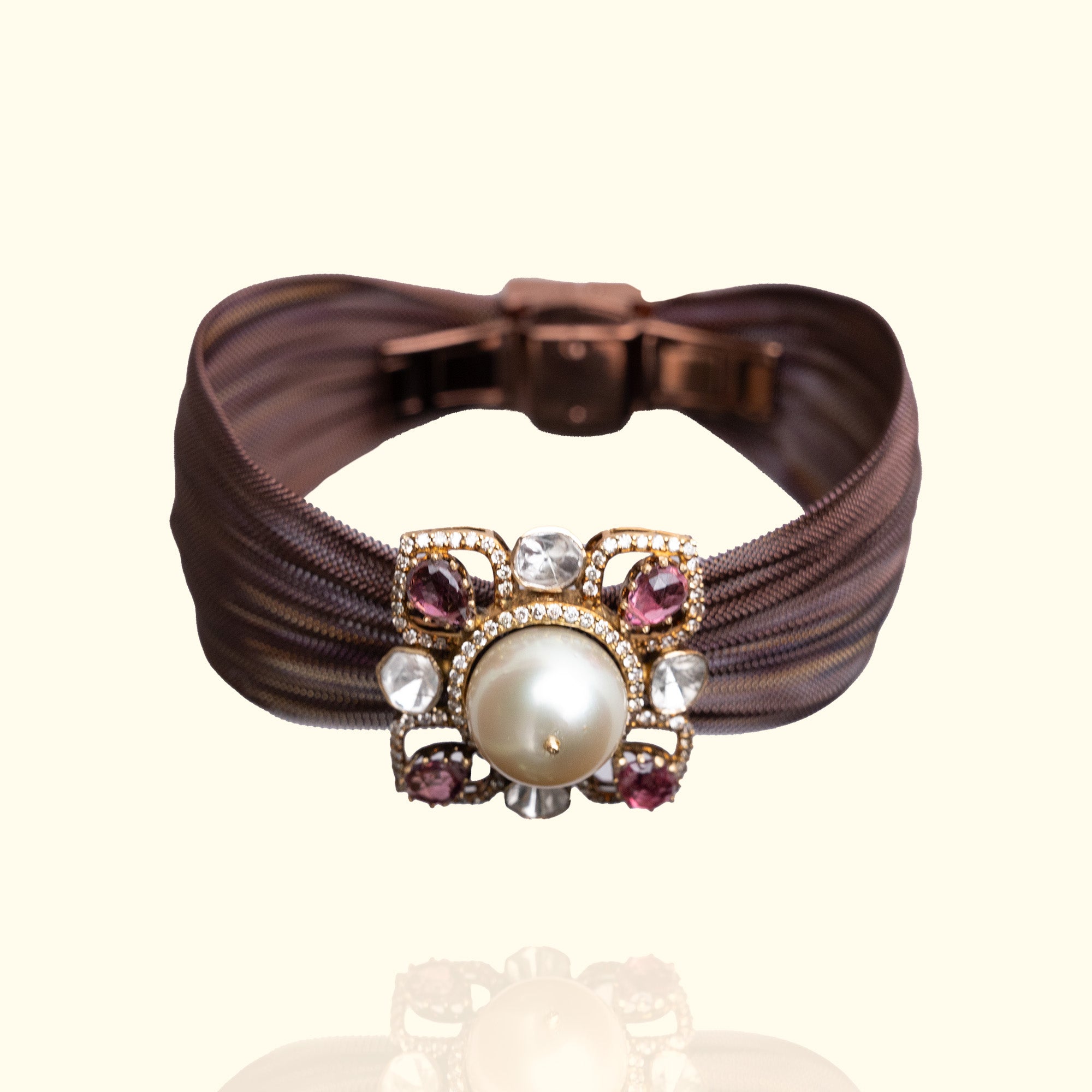 Crest Pearl Polki Cuff