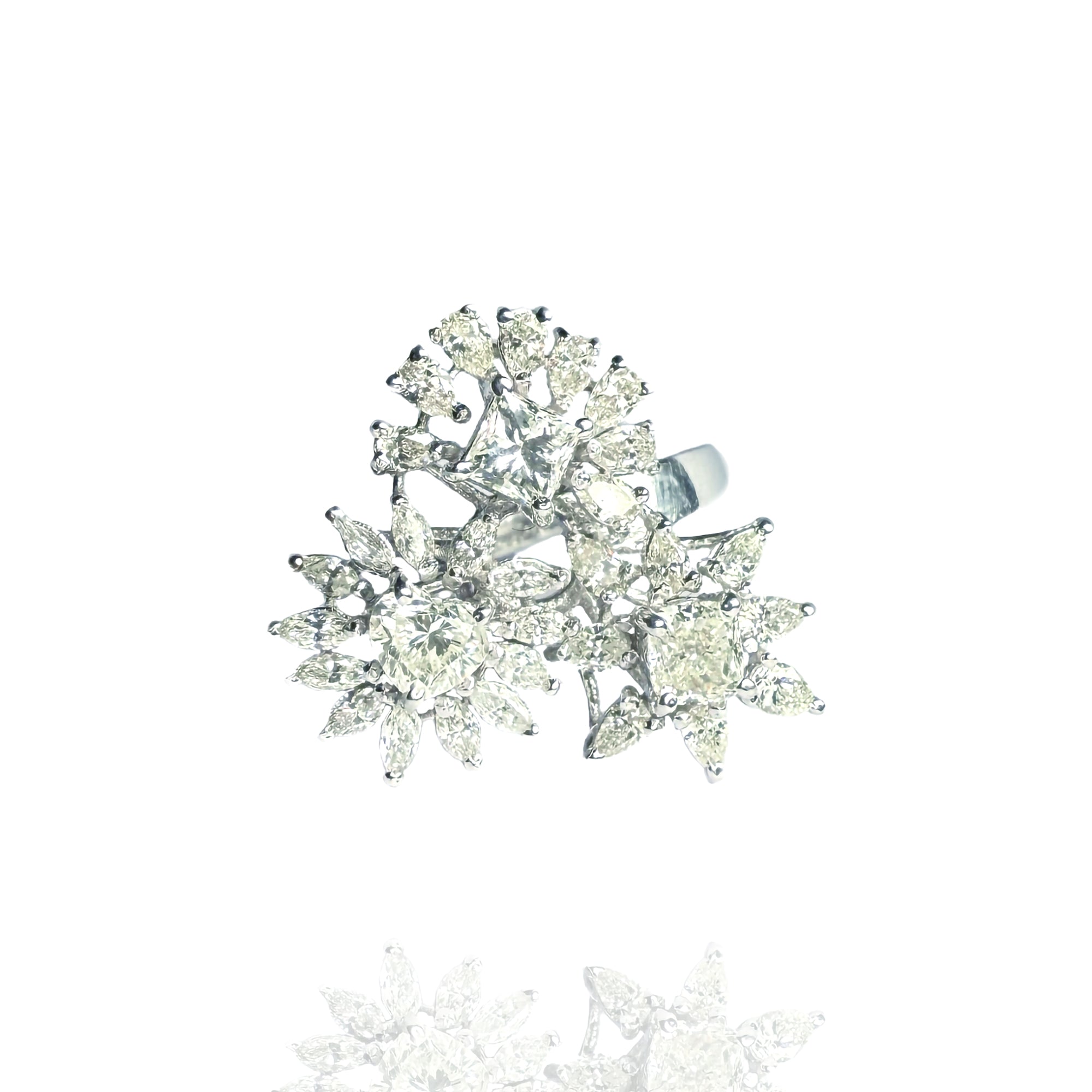 Cluster diamond gold ring, luxury handcrafted fine jewellery, statement ring