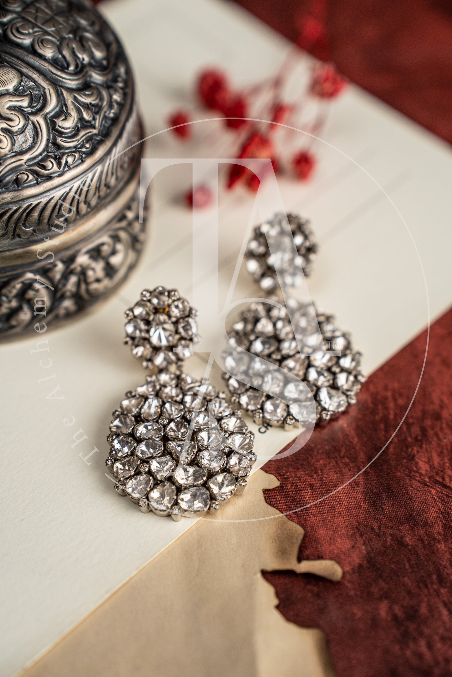Jeah Uncut Diamond Danging Earrings