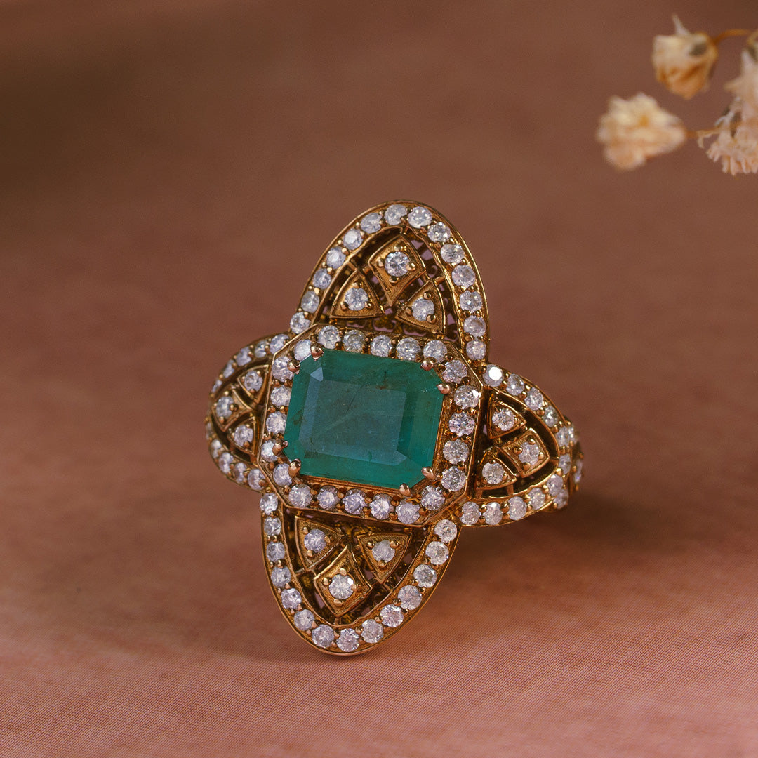 Zahira Emerald Polki Ring