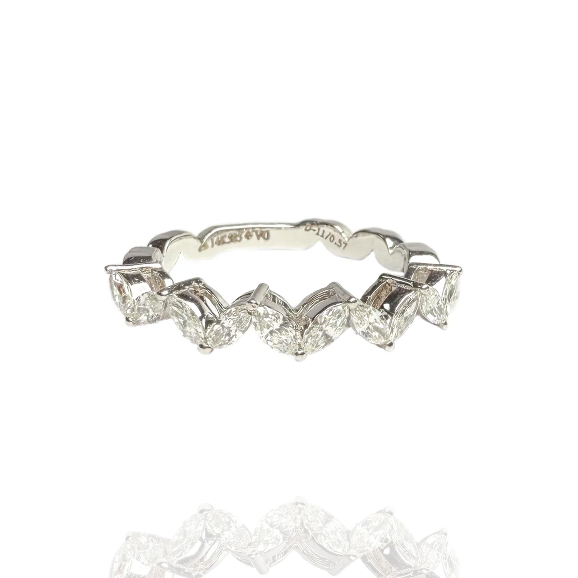 Wave-design diamond gold ring, luxury handcrafted fine jewellery, statement ring