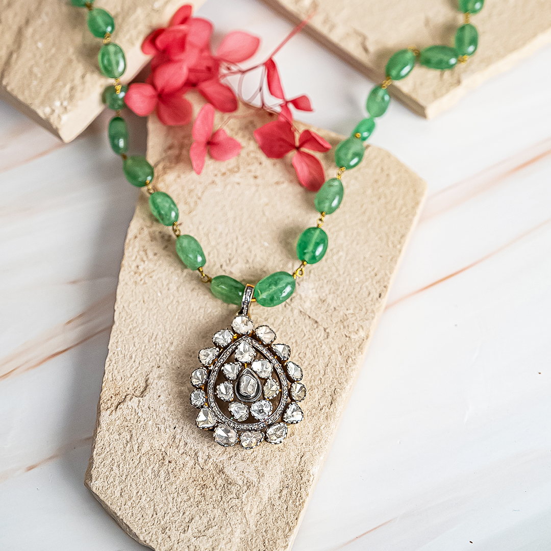 Tula Polki Emerald Pendant