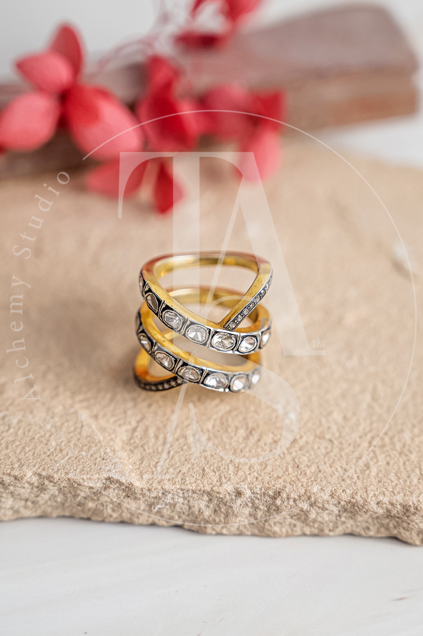 Swirl Uncut Diamond Ring