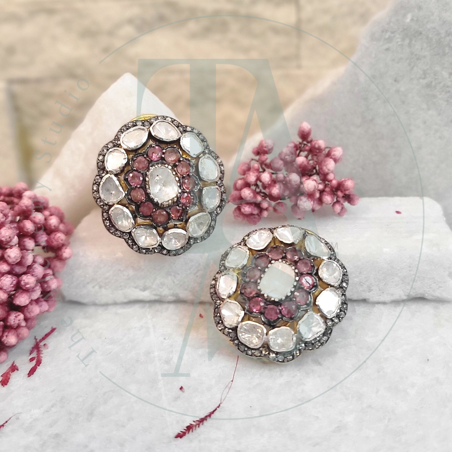 Astrales Flower Ruby and Uncut Diamond Earring