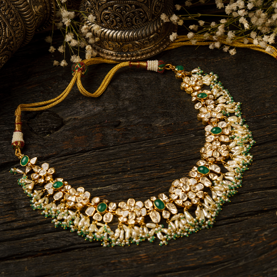 Emerald and Polki diamond gold overlapping necklace, traditional luxury handcrafted jewellery