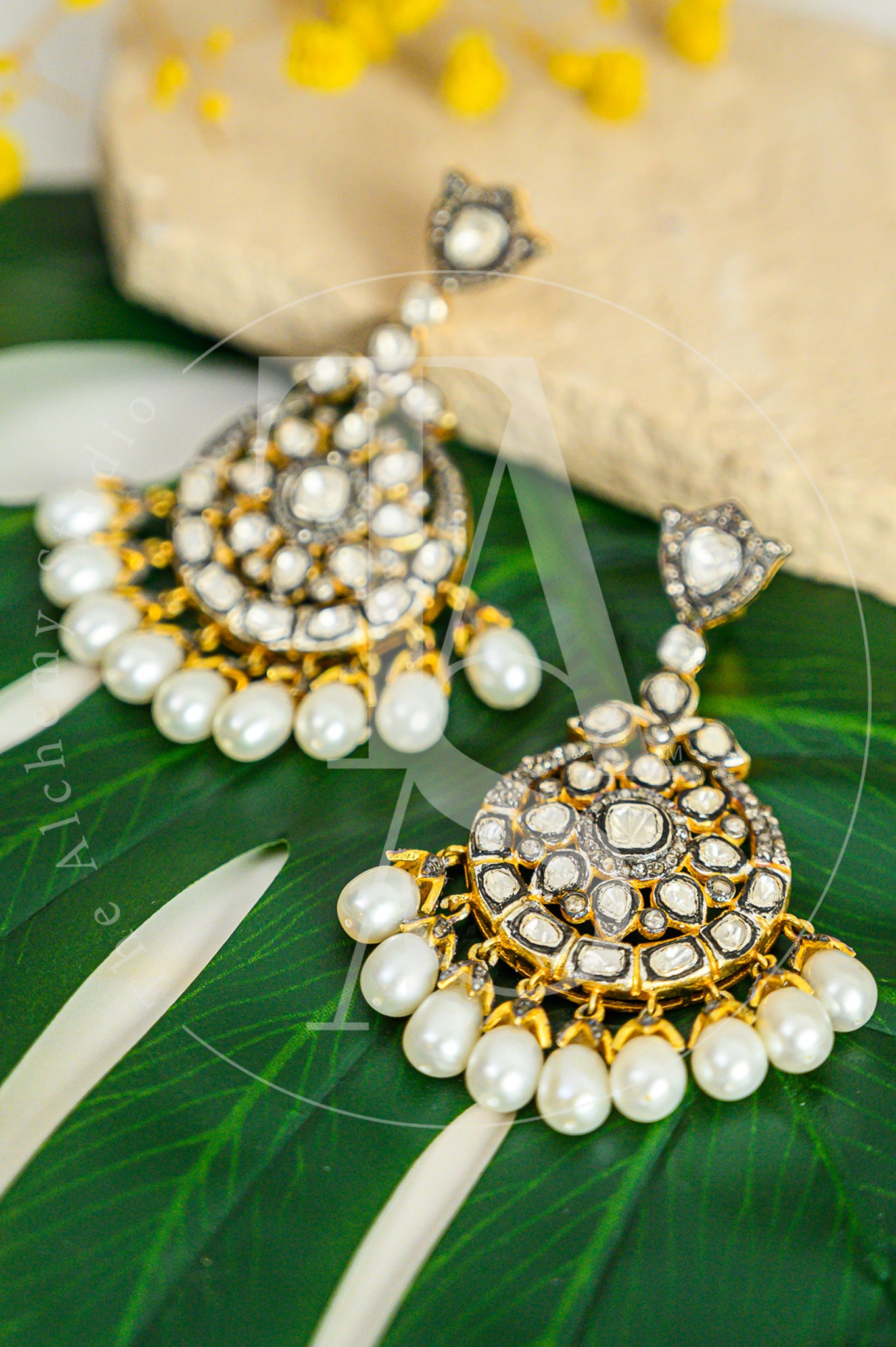 Yurvi Uncut Diamond Chaandbalis
