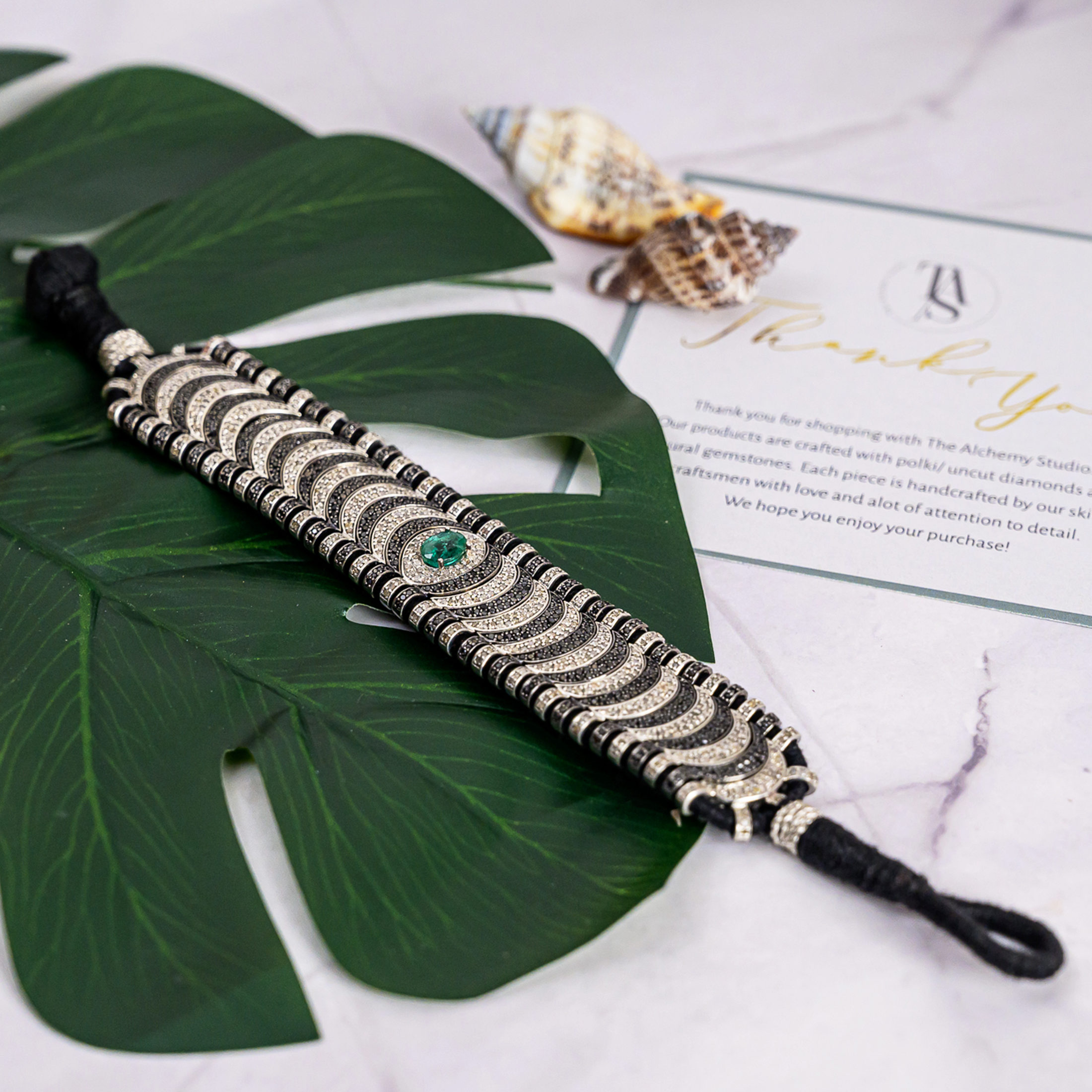 Greisy Diamond Emerald Bracelet