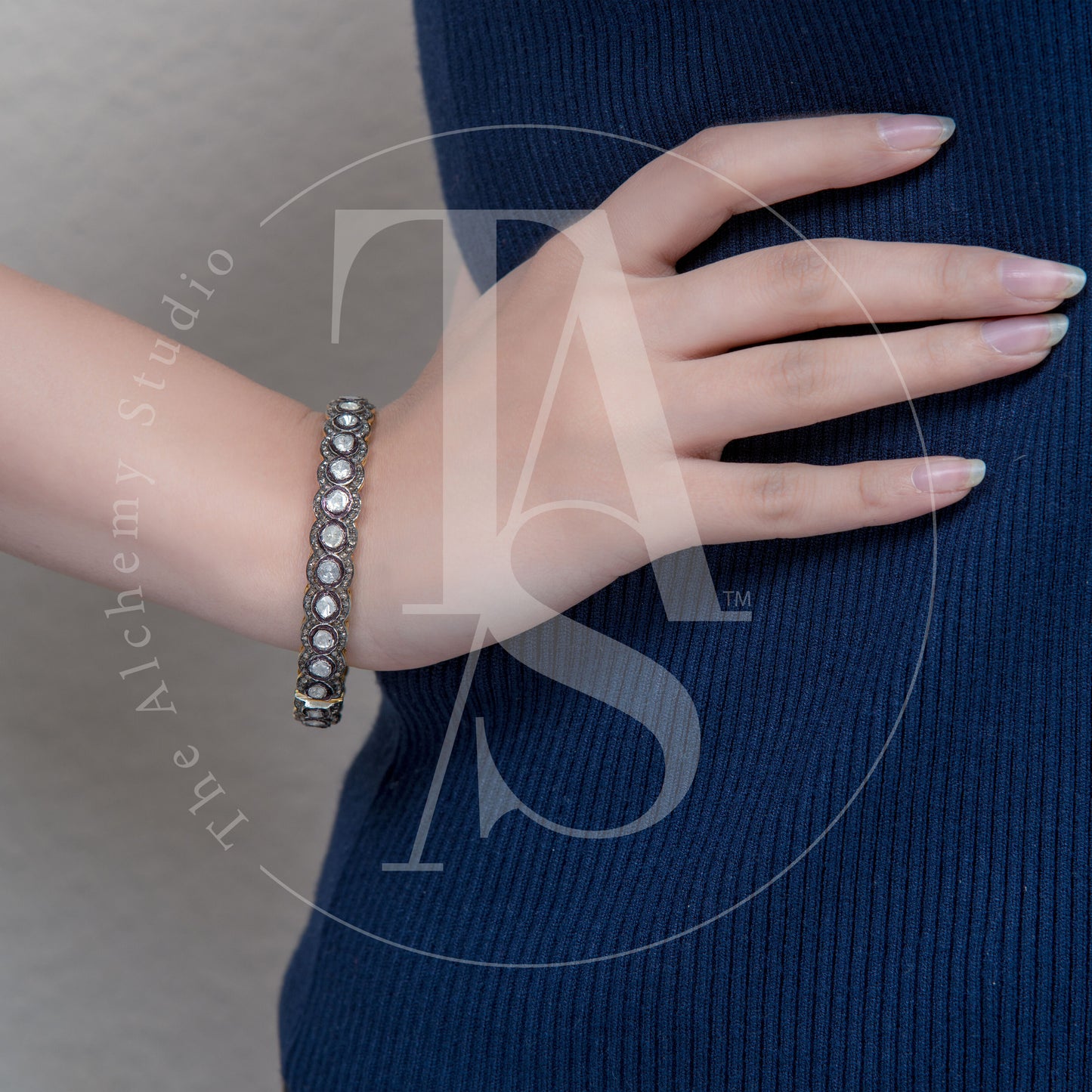Scalloped Uncut Diamond Bangle