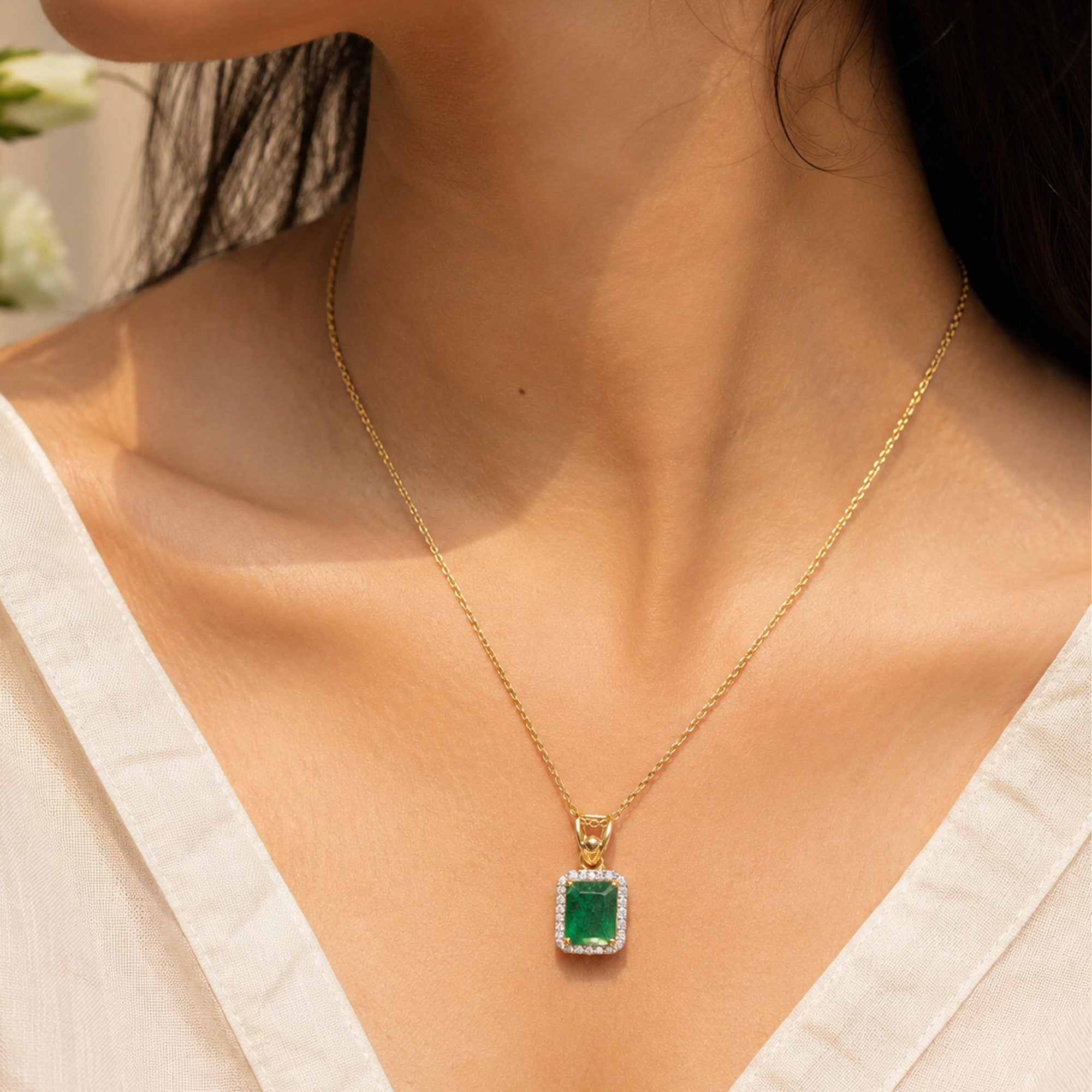 Zeva diamond emerald Pendant