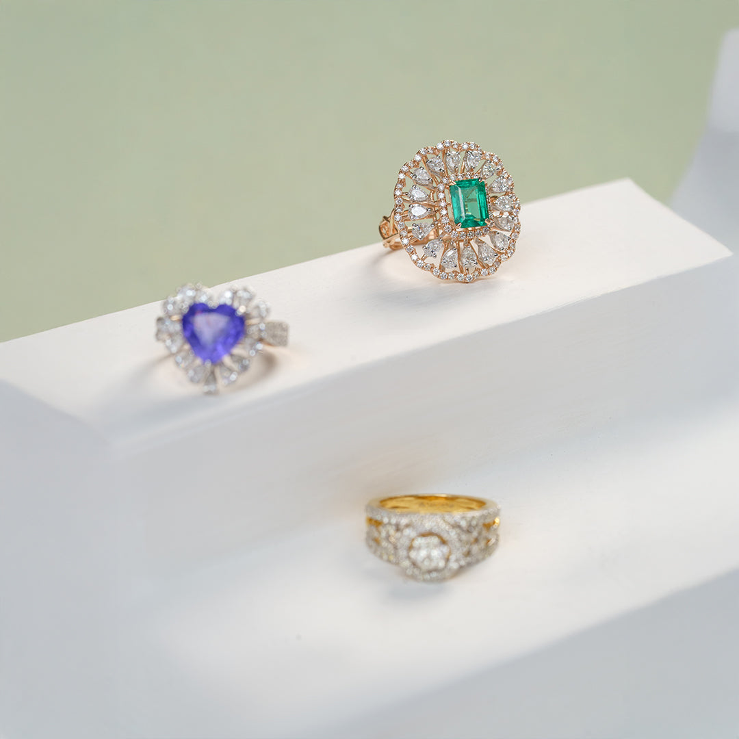 Aviva diamond emerald Ring