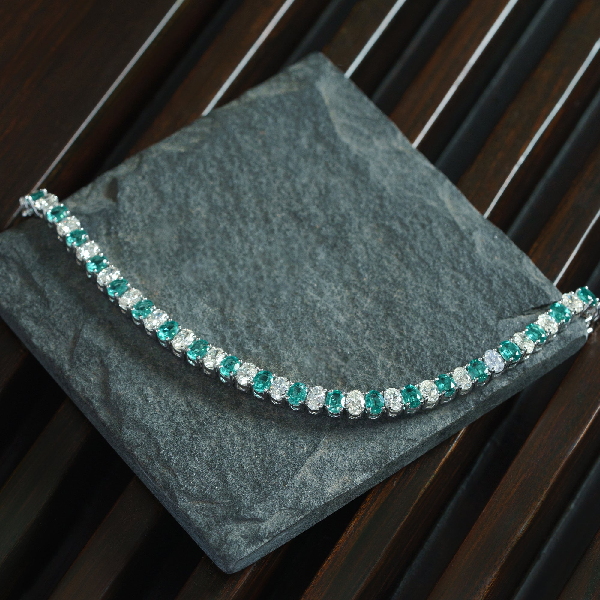 IIyana diamond emerald bracelet