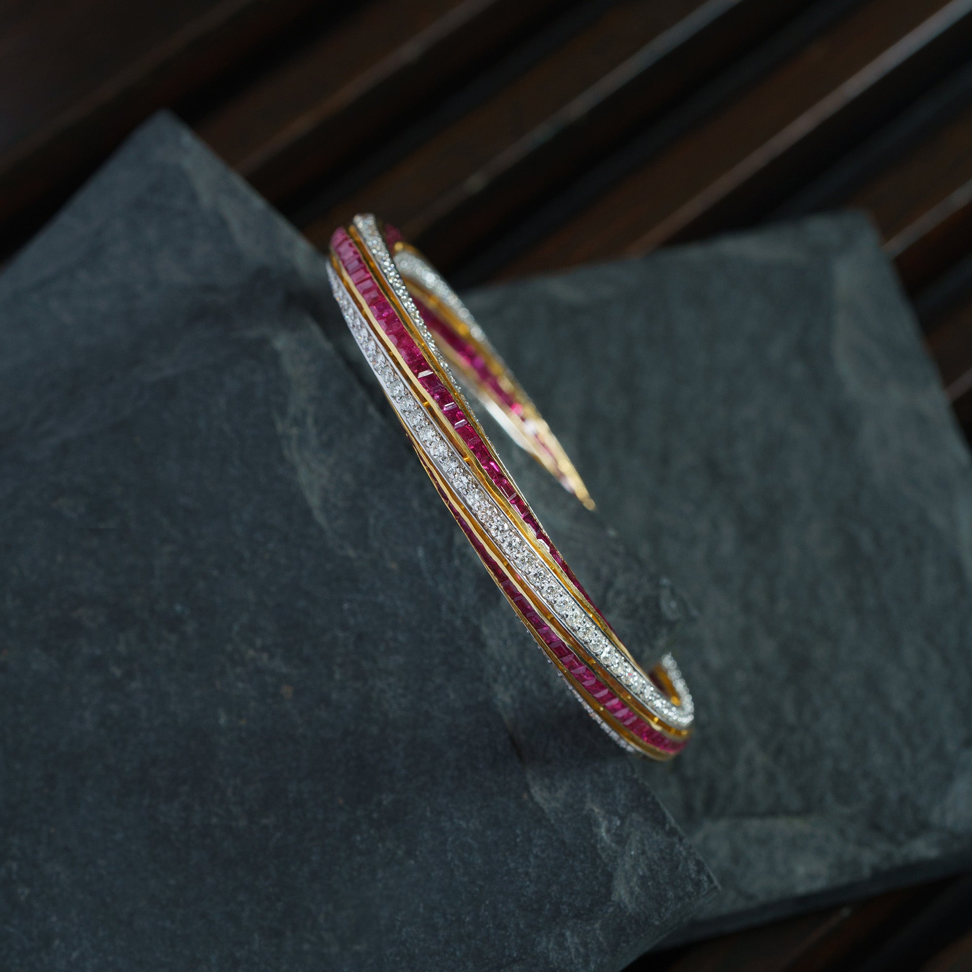Zivara Diamond Ruby bangle