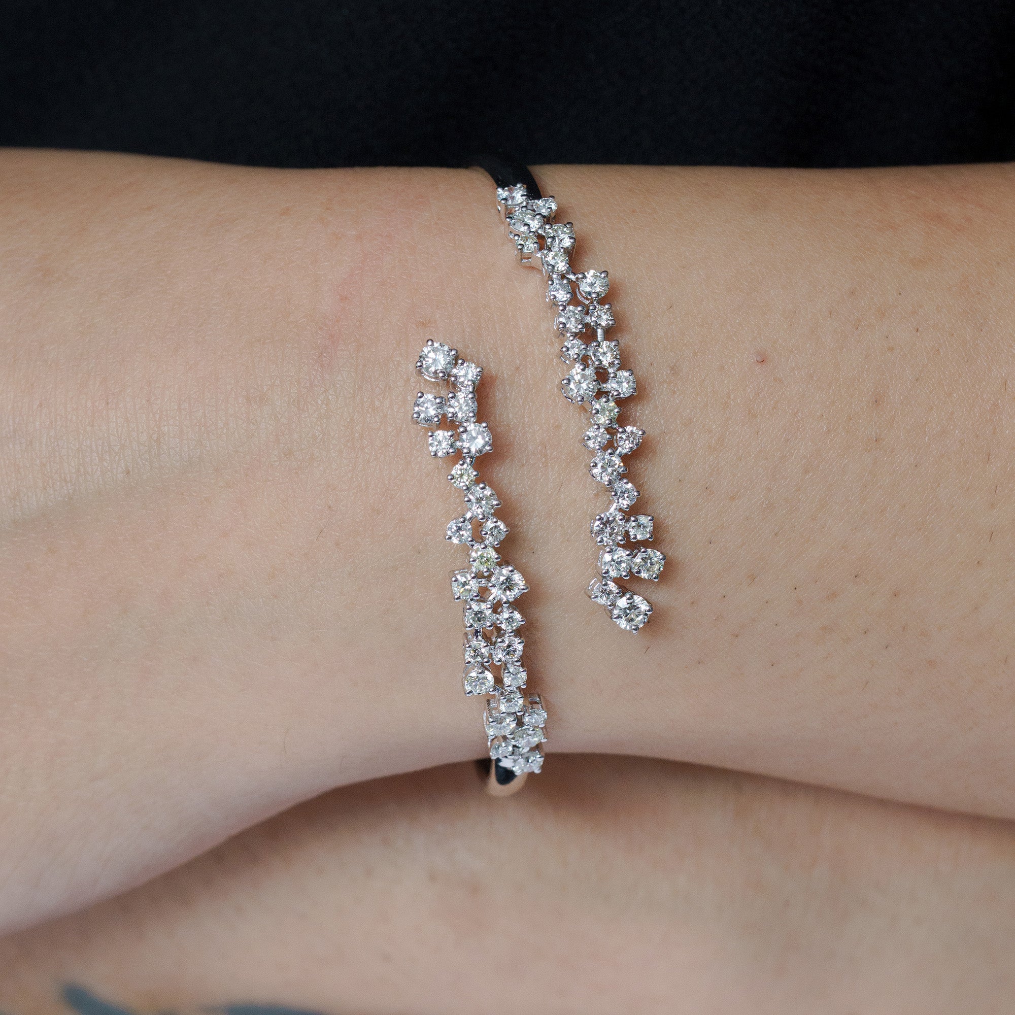 Raha Diamond cuff
