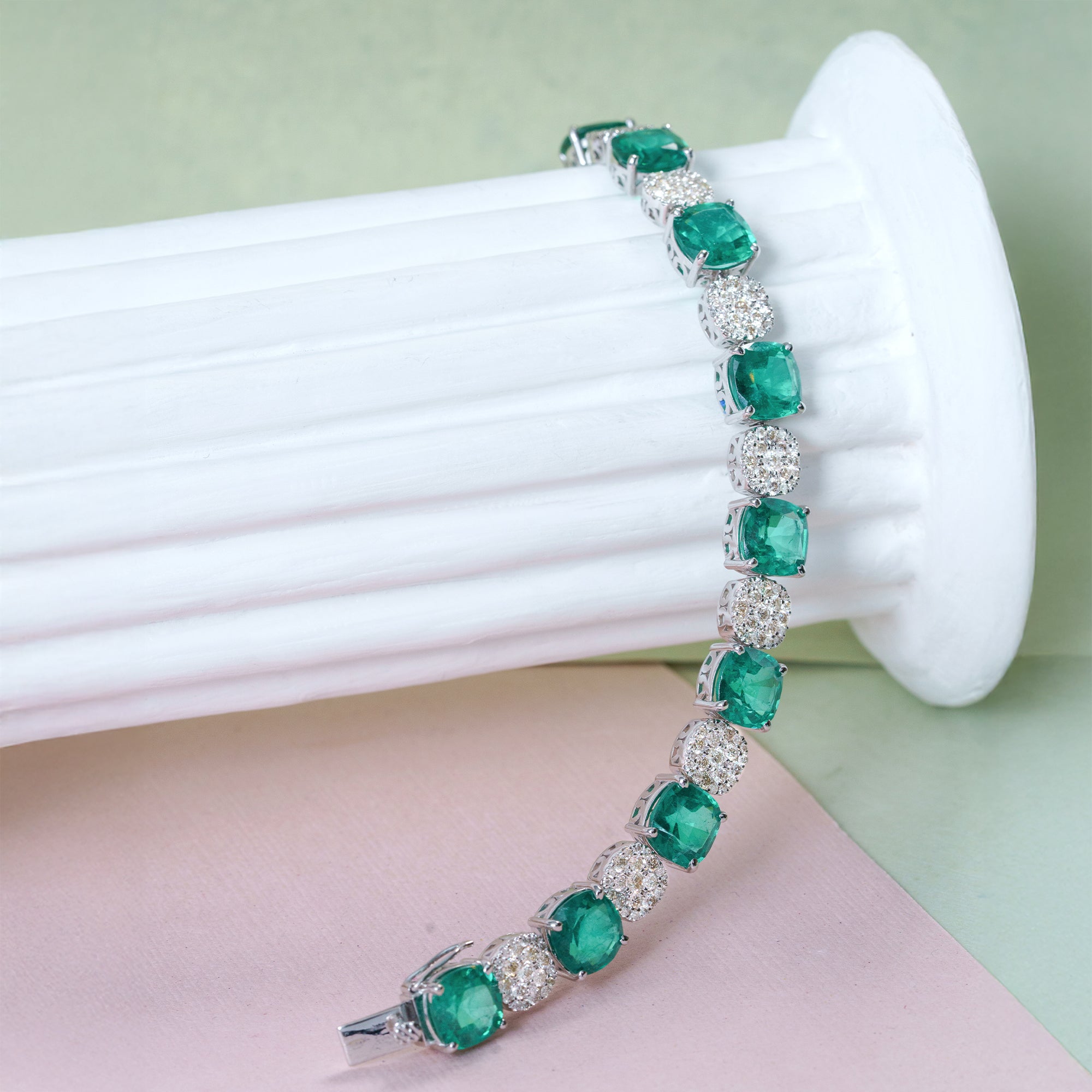 Laurel Diamond Emerald Bracelet