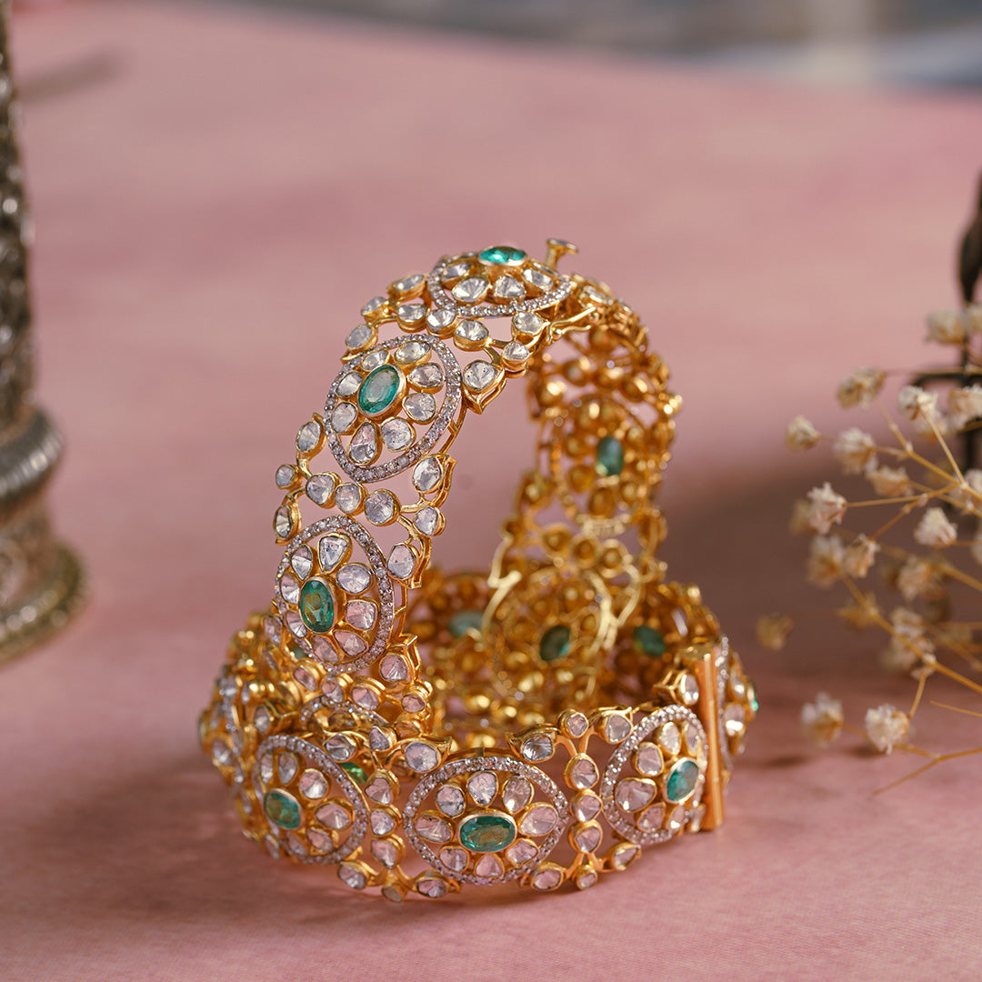 Tarang Polki Emerald Bangle