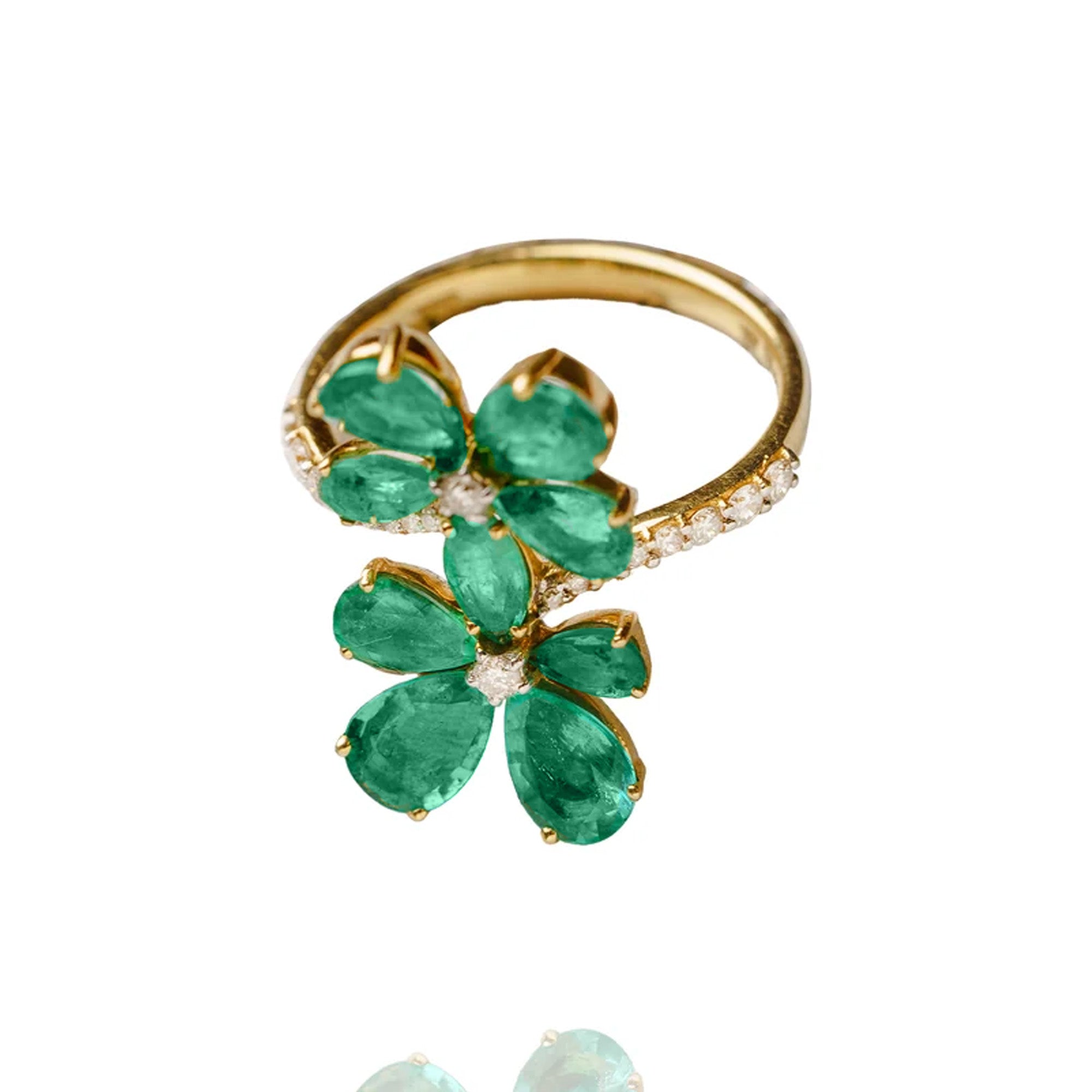 Flower diamond emerald Ring