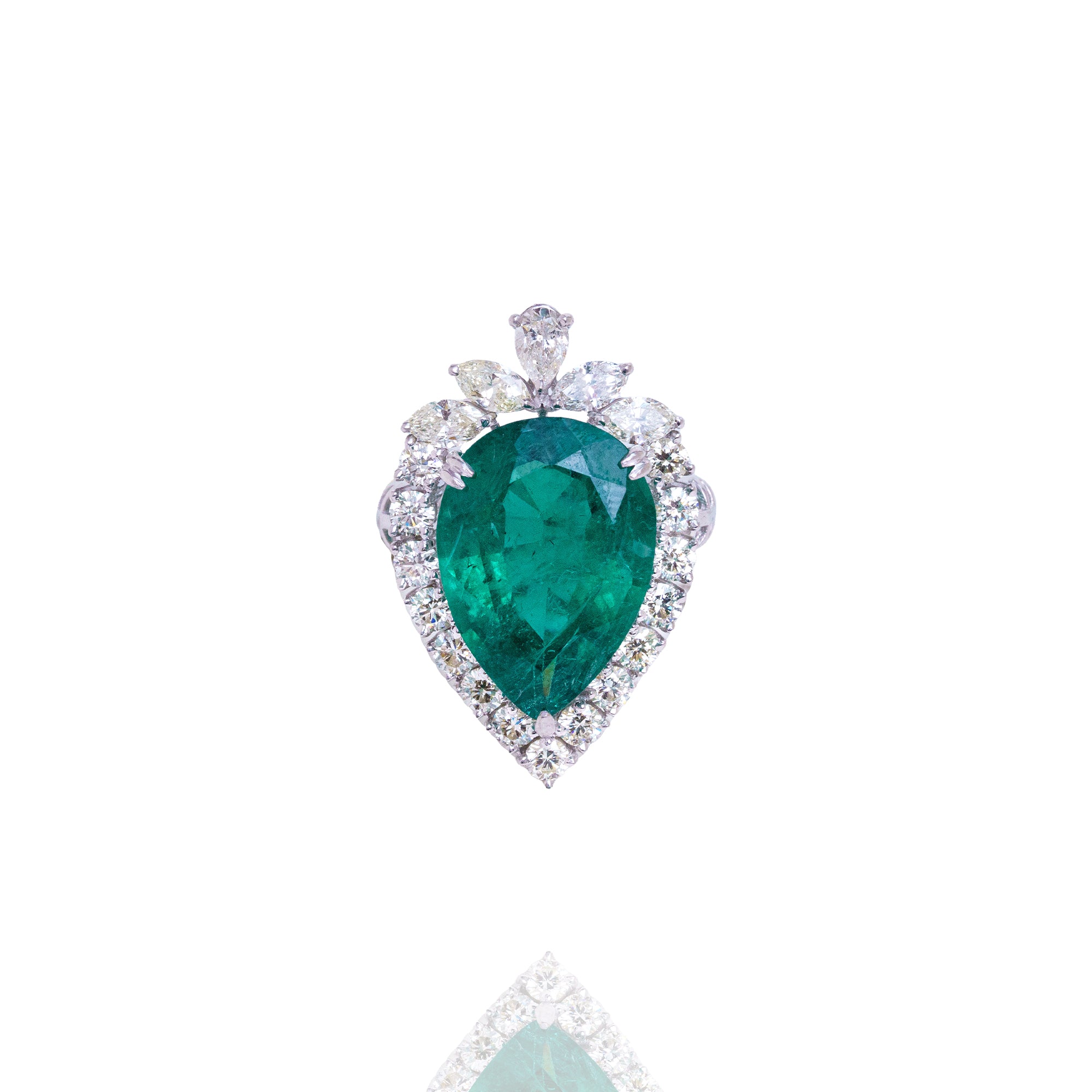 Oasis diamond emerald Ring