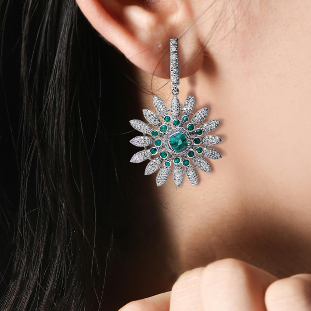 Estrella Diamond Emerald Earrings