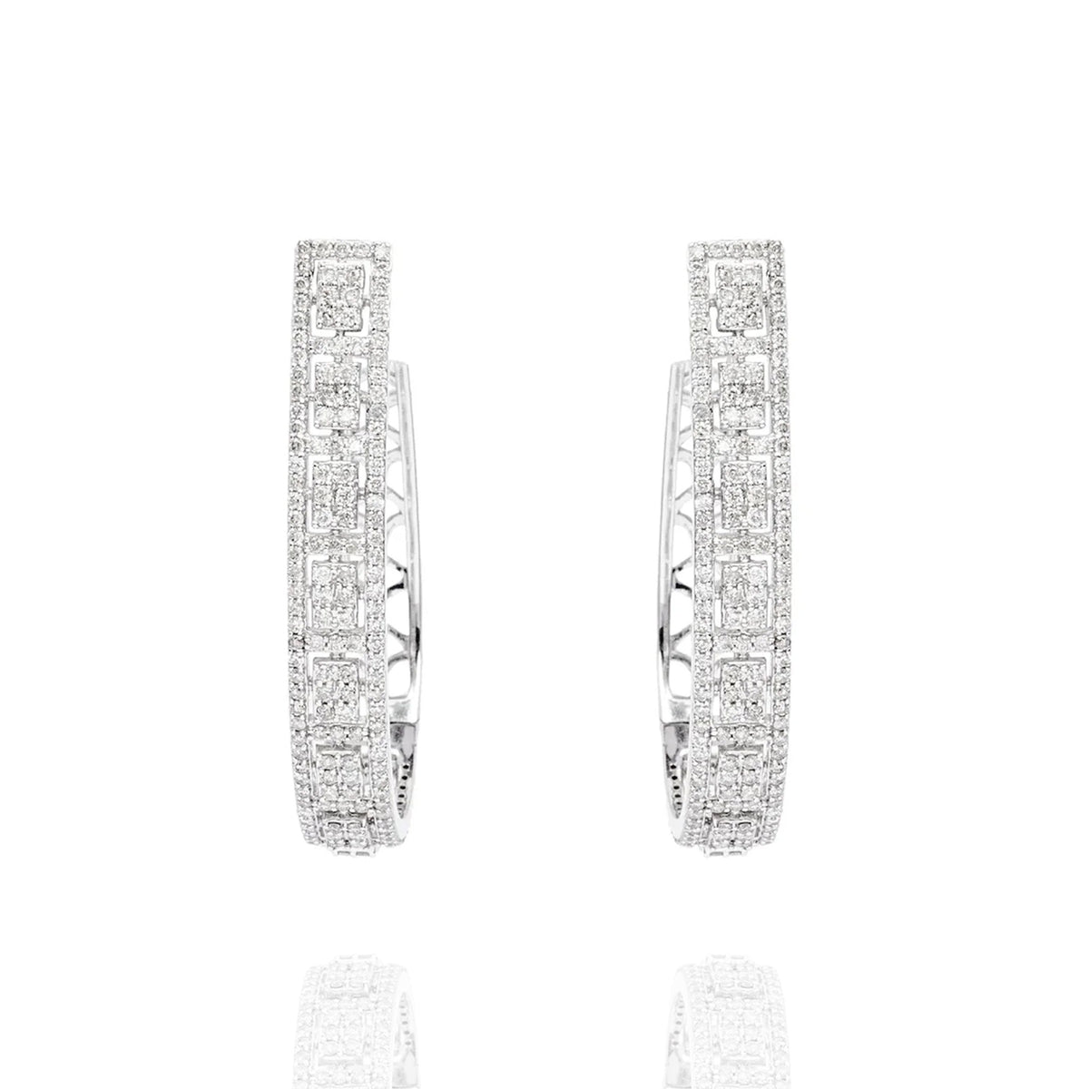 Lustre Loop Diamond Earring