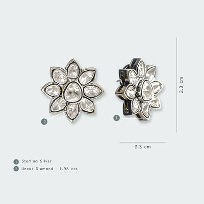 Oeshi Uncut Diamond Flower Earrings