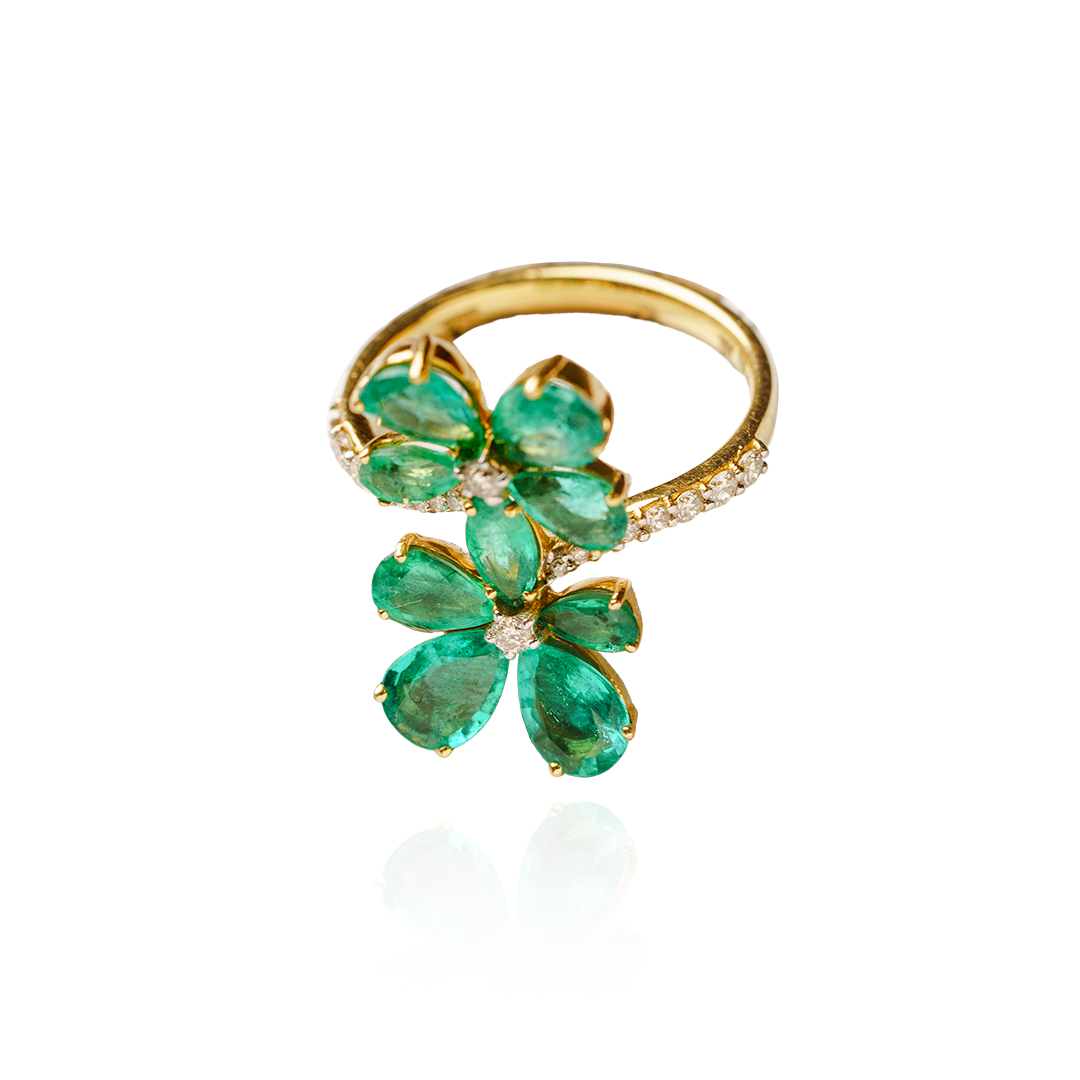 Flower Emerald Ring