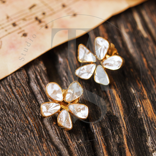Shiuli Uncut Diamond Flower Earrings