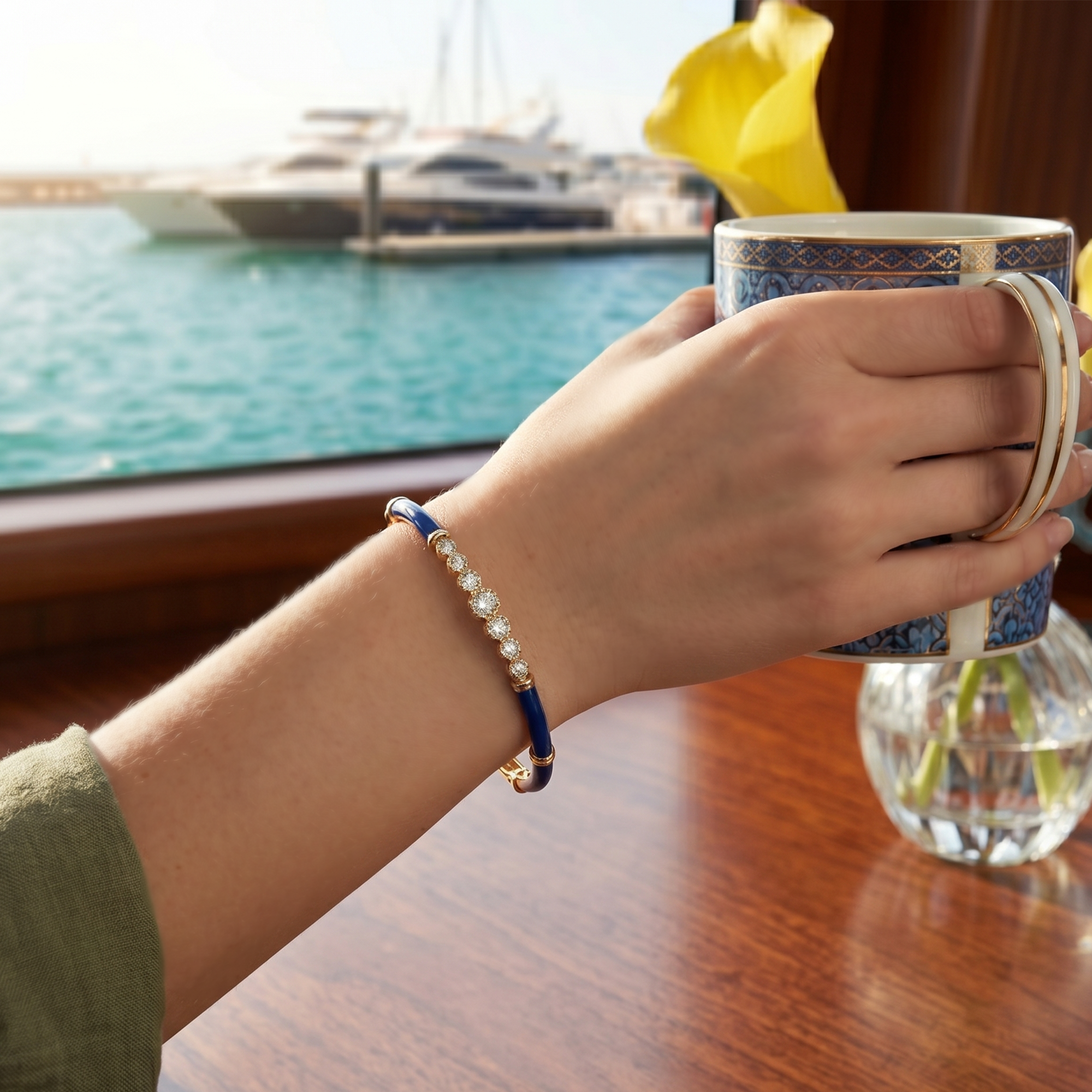 Stellar Ribbon Diamond Bangle