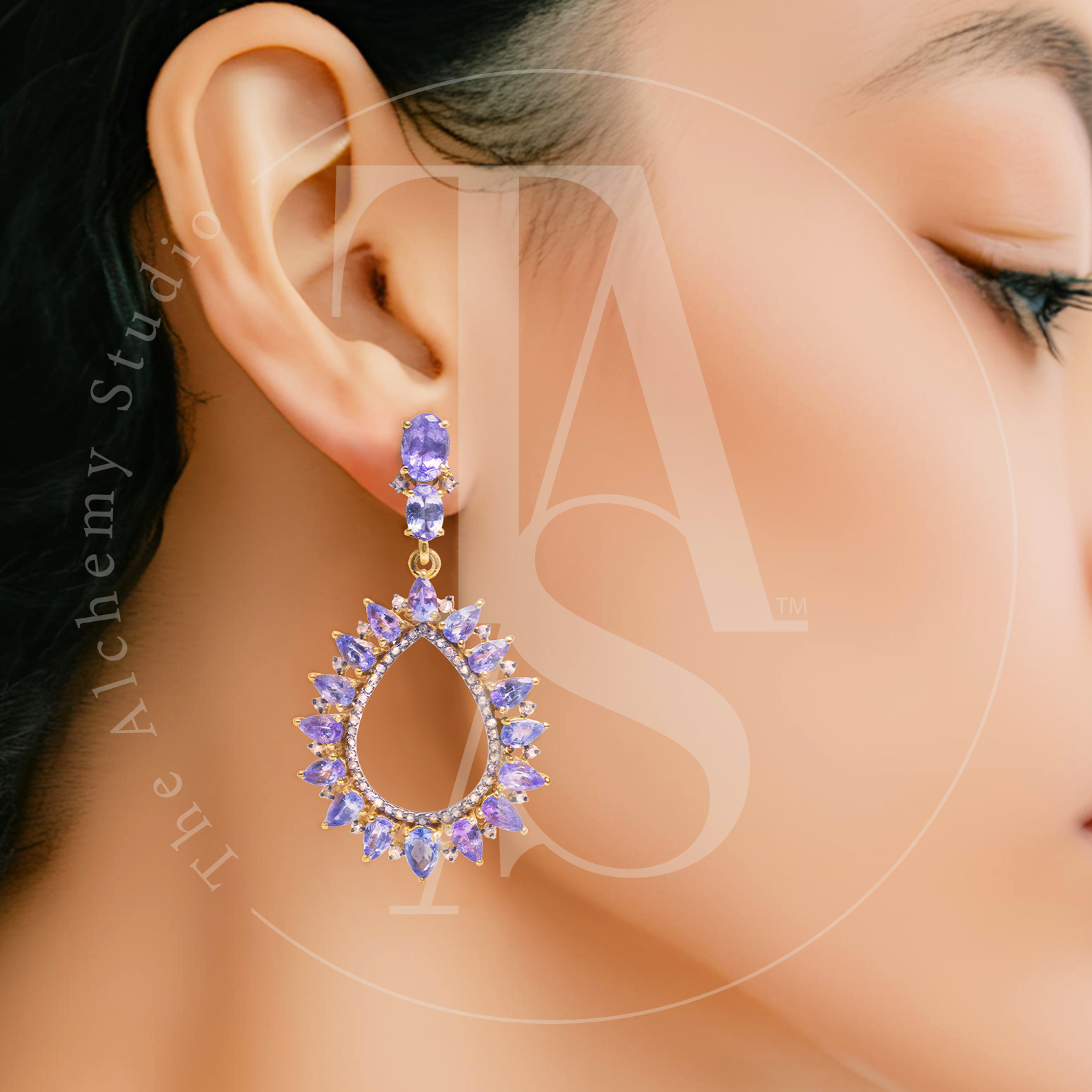 Thyra Earrings