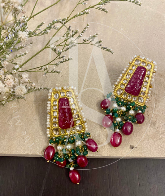22kt Gold Moksha Uncut Diamond Earrings